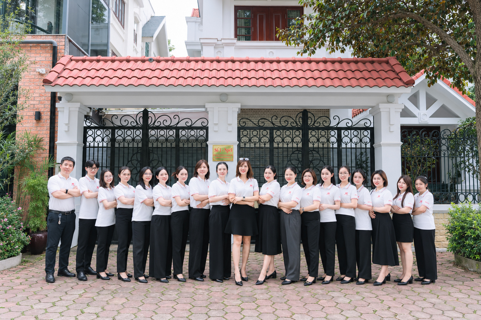 Đội ngũ Công ty Minh Việt